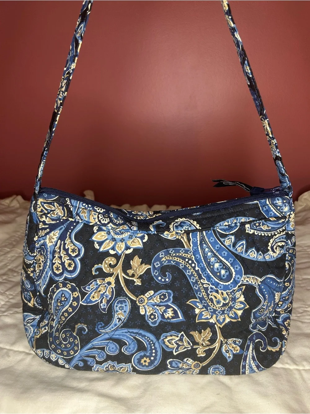 Vera Bradley Windsor Navy Paisley, plaid Quilted Shoulder Bag